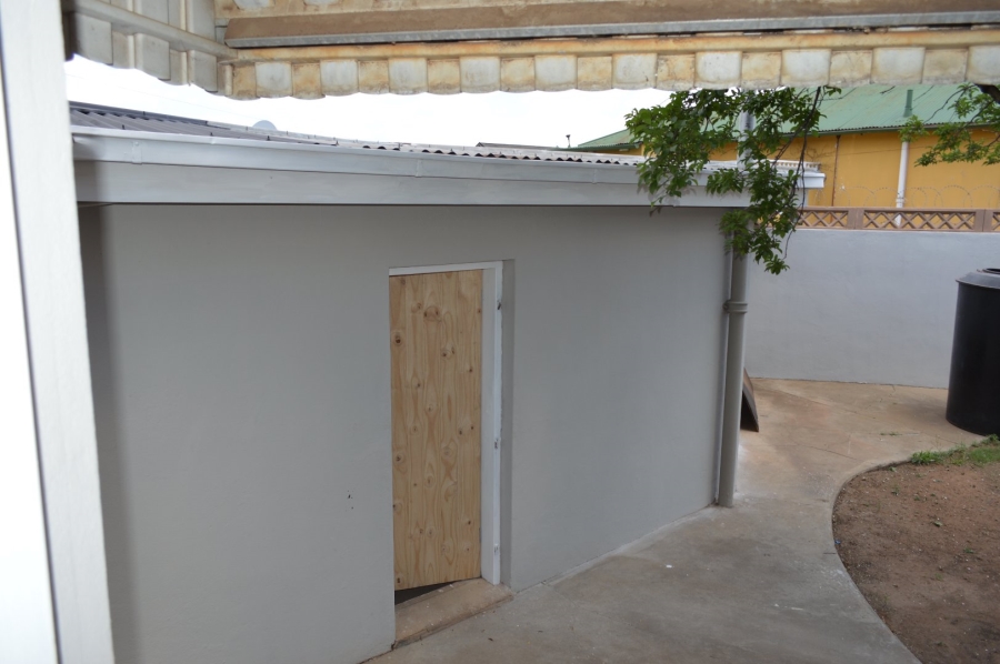 4 Bedroom Property for Sale in Collerville North West